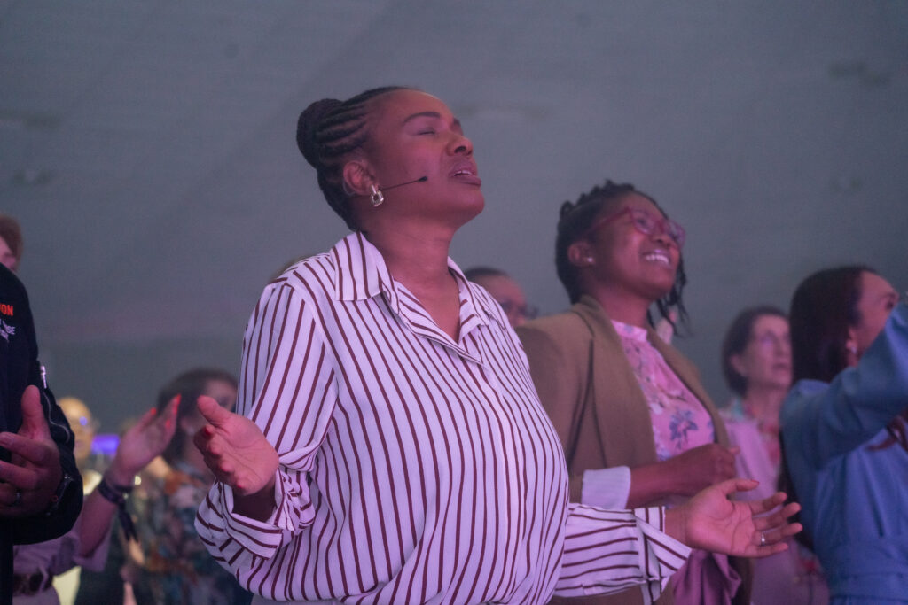 GD_SATURDAY_GREEN ROOM_3-6